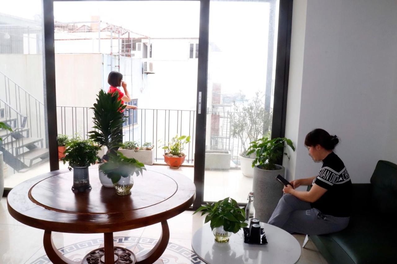 Thanh Mang Hotel Куанг Нин Екстериор снимка